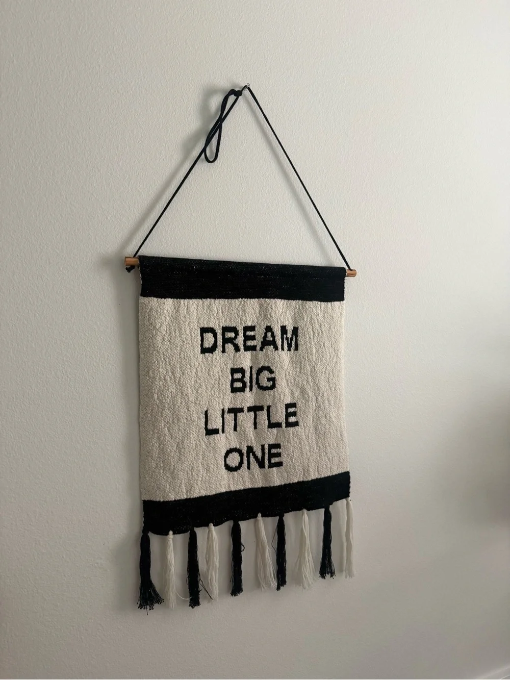 Neutral Black & Cream 